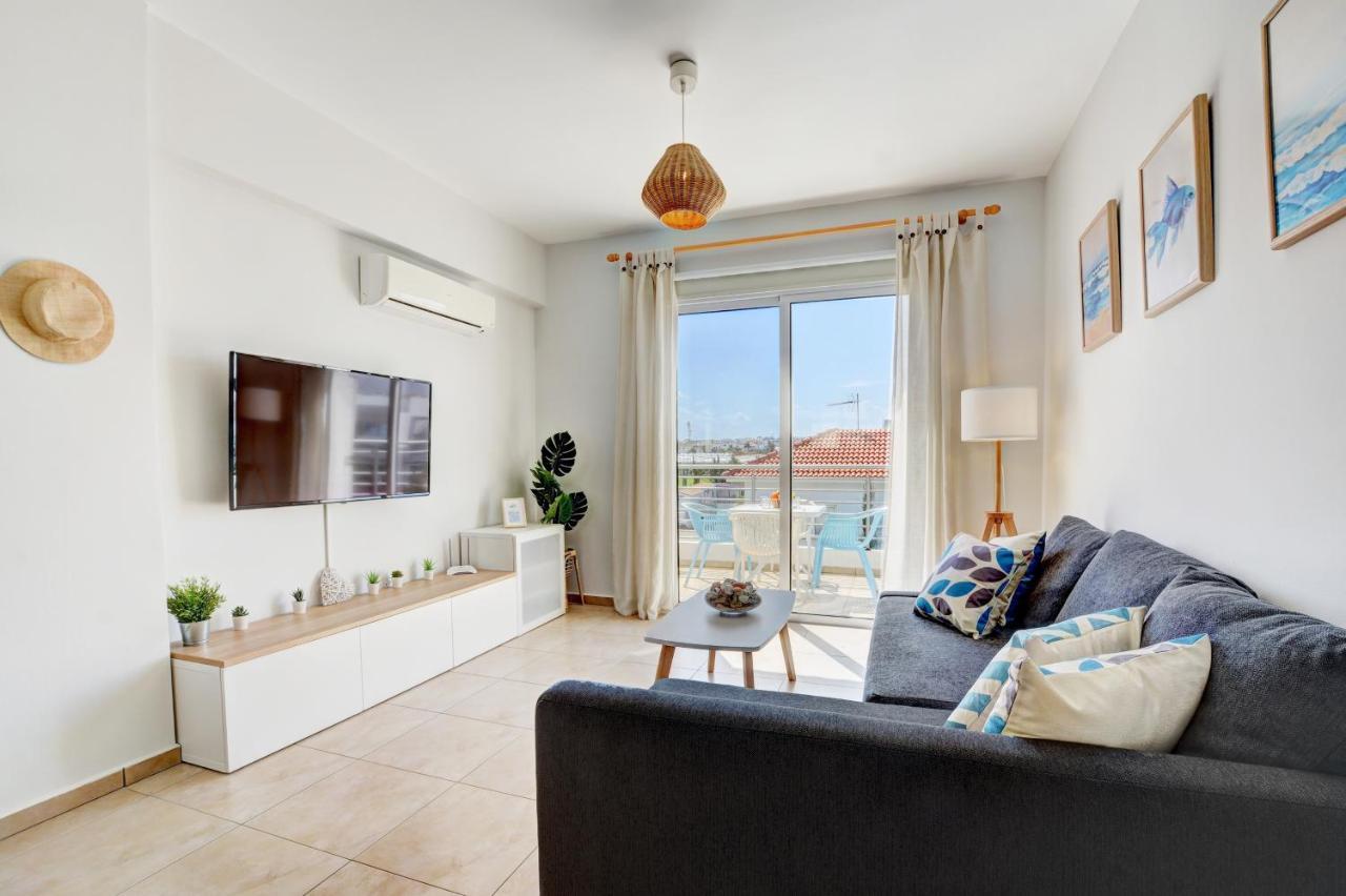 ♥ Sunny&Cozy Family Apartment ★ Walk to the Beach☼ Paralimni Zewnętrze zdjęcie