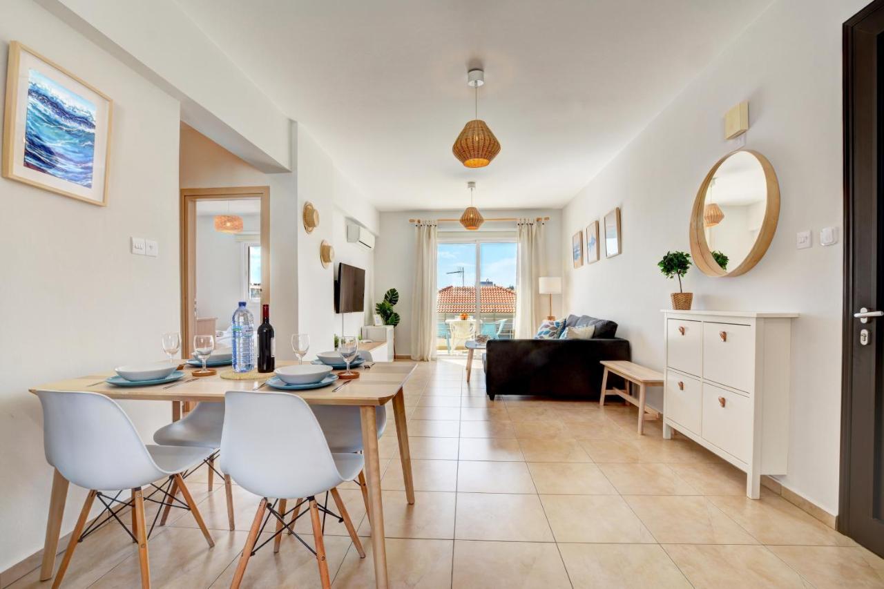 ♥ Sunny&Cozy Family Apartment ★ Walk to the Beach☼ Paralimni Zewnętrze zdjęcie