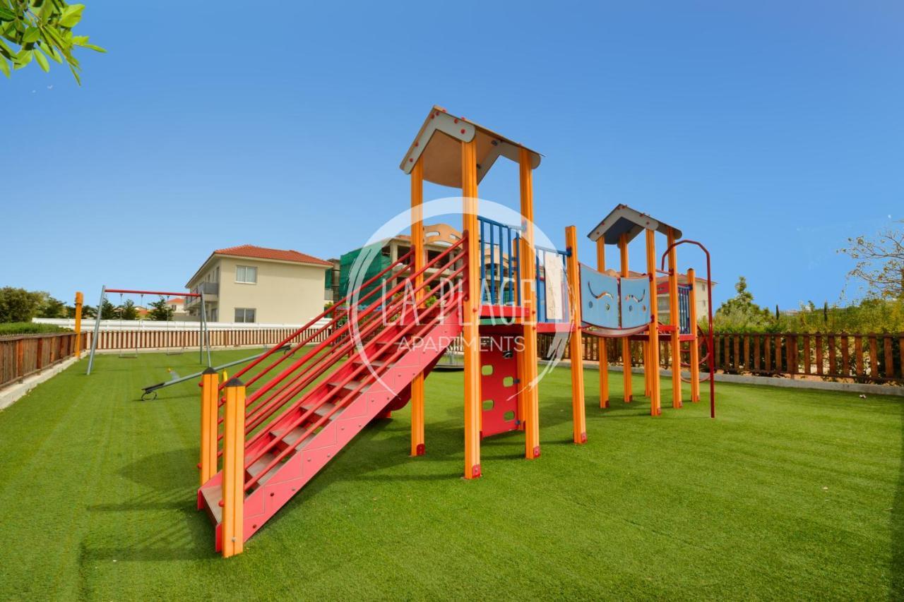 ♥ Sunny&Cozy Family Apartment ★ Walk to the Beach☼ Paralimni Zewnętrze zdjęcie