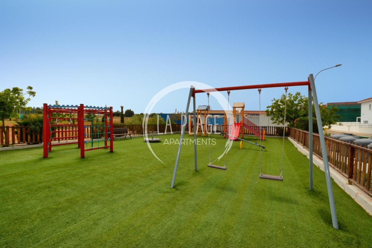 ♥ Sunny&Cozy Family Apartment ★ Walk to the Beach☼ Paralimni Zewnętrze zdjęcie