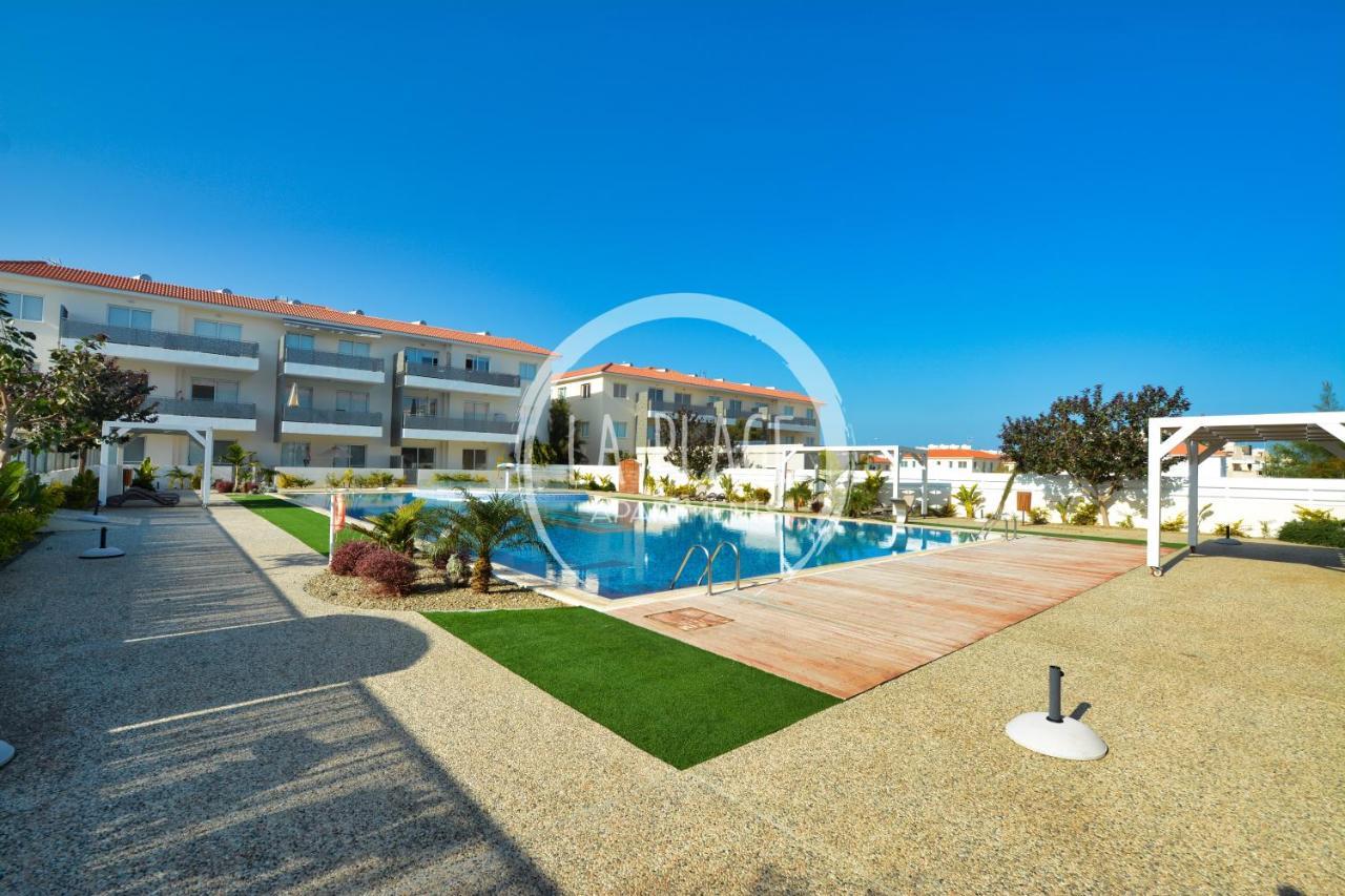 ♥ Sunny&Cozy Family Apartment ★ Walk to the Beach☼ Paralimni Zewnętrze zdjęcie