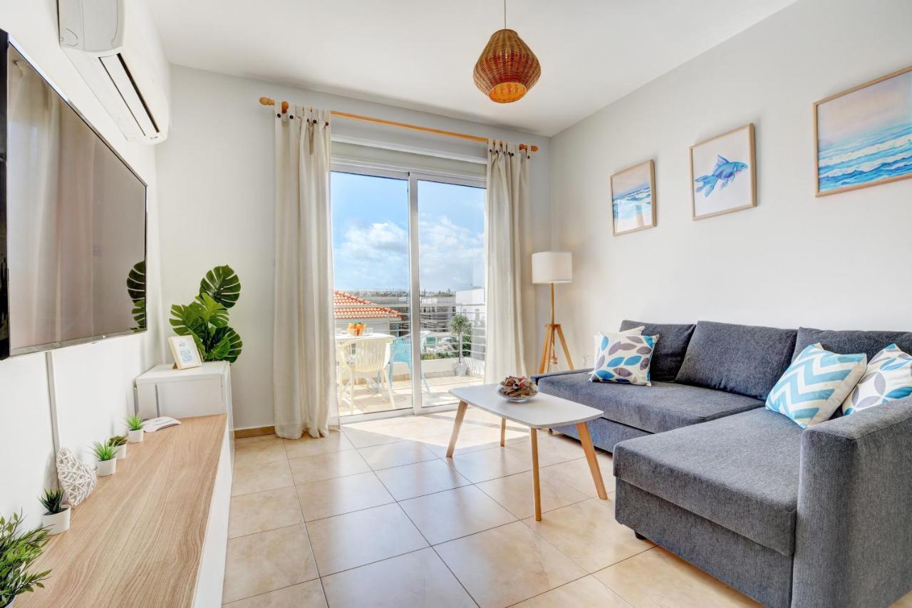 ♥ Sunny&Cozy Family Apartment ★ Walk to the Beach☼ Paralimni Zewnętrze zdjęcie