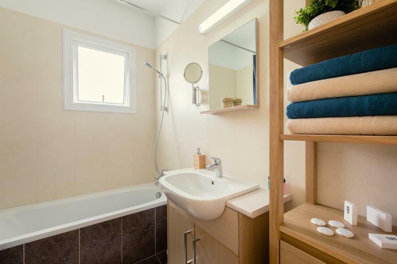 ♥ Sunny&Cozy Family Apartment ★ Walk to the Beach☼ Paralimni Zewnętrze zdjęcie